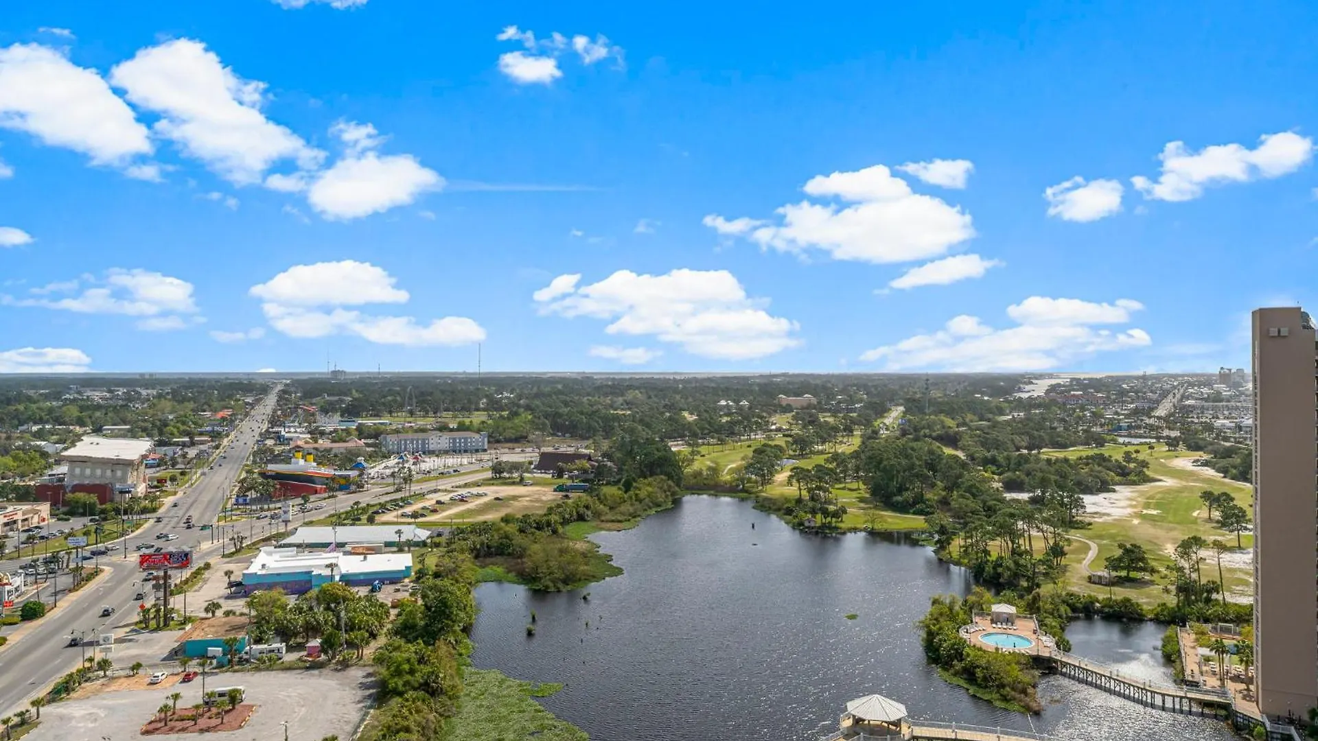 Апартаменты Laketown Wharf 2032 Панама-Сити США
